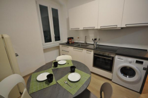 H2ome Lagaccio 4 camere, 2 bagni, AC, Smart TV near Station Principe